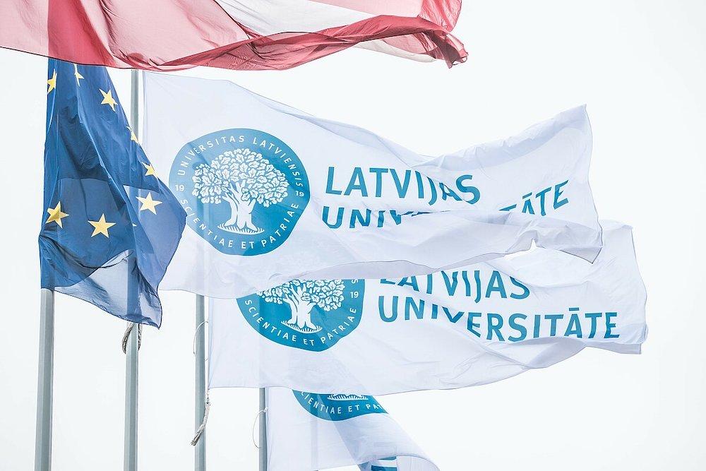Latvijas-Universitate.jpeg Latvijas-Universitate.jpeg