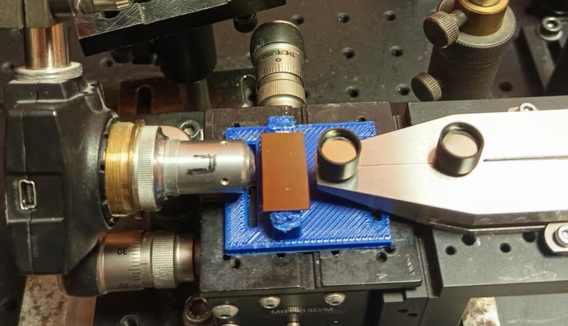 fotonikas tehnoloģija.jpg