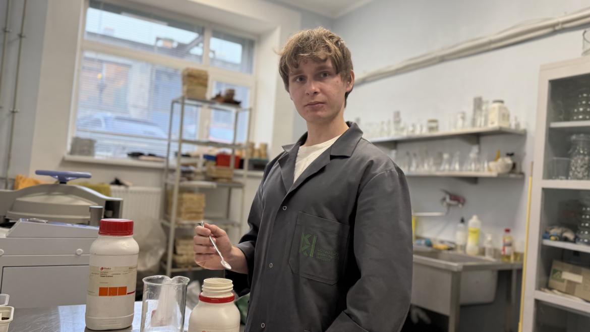 IMG_0296_0.jpg IMG_0296_0.jpg