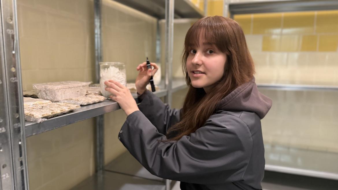 IMG_0323_0.jpg IMG_0323_0.jpg