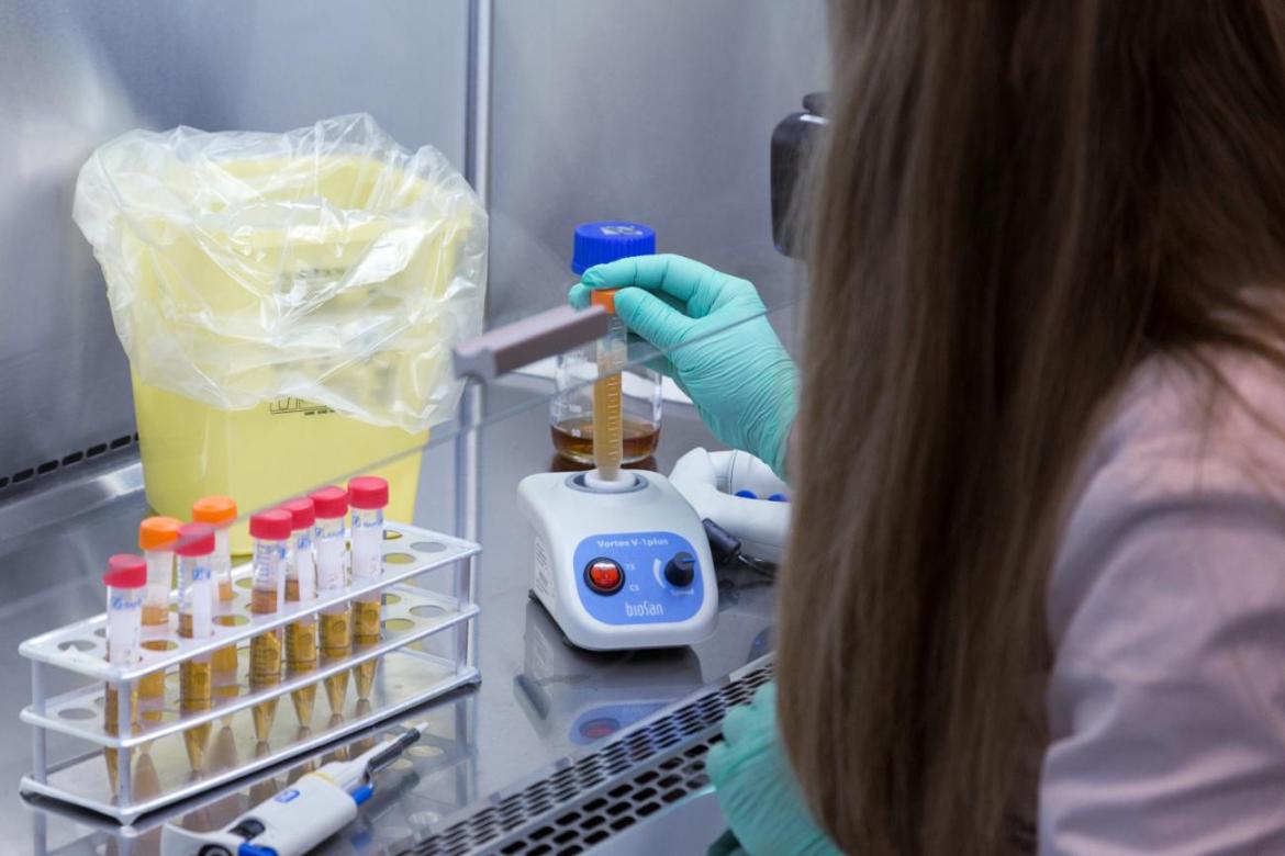 rsu_mikrobiologijas_laboratorija04.jpg rsu_mikrobiologijas_laboratorija04.jpg