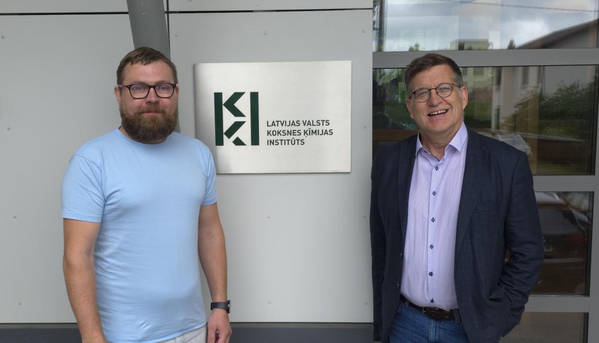 BIC_2_0.jpg BIC_2_0.jpg