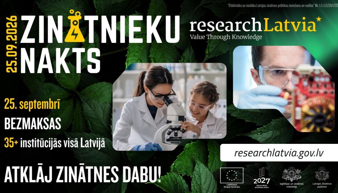 Divi zinātnieki baltos halātos ar mikroskopu pēta materiālus